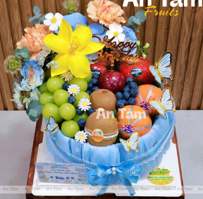 BÁNH KEM TRÁI CÂY KHÔNG BÉO TONE XANH DA TRỜI