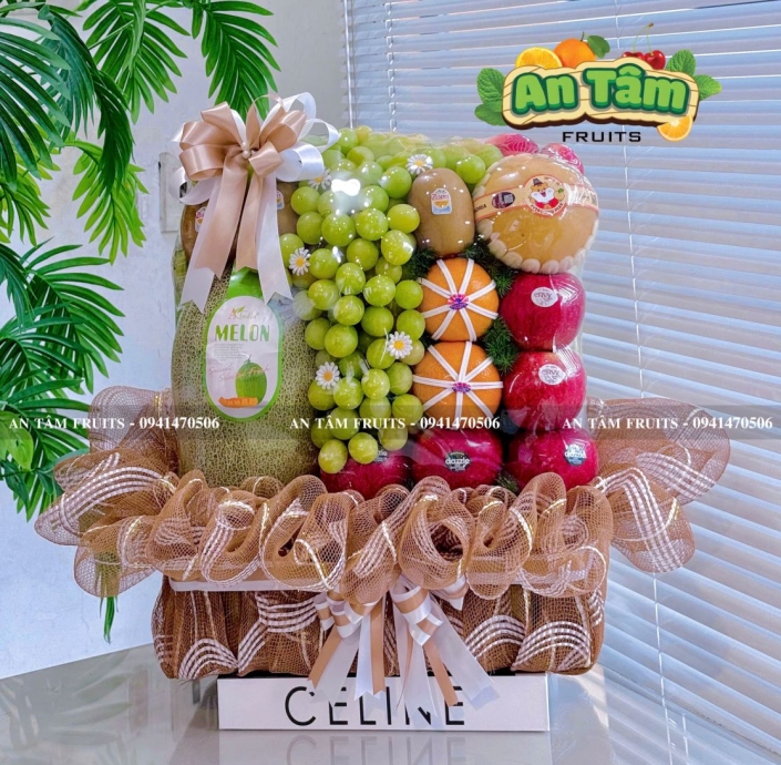 GIỎ TRÁI CÂY TONE MÀU NÂU CHO MỌI DỊP 