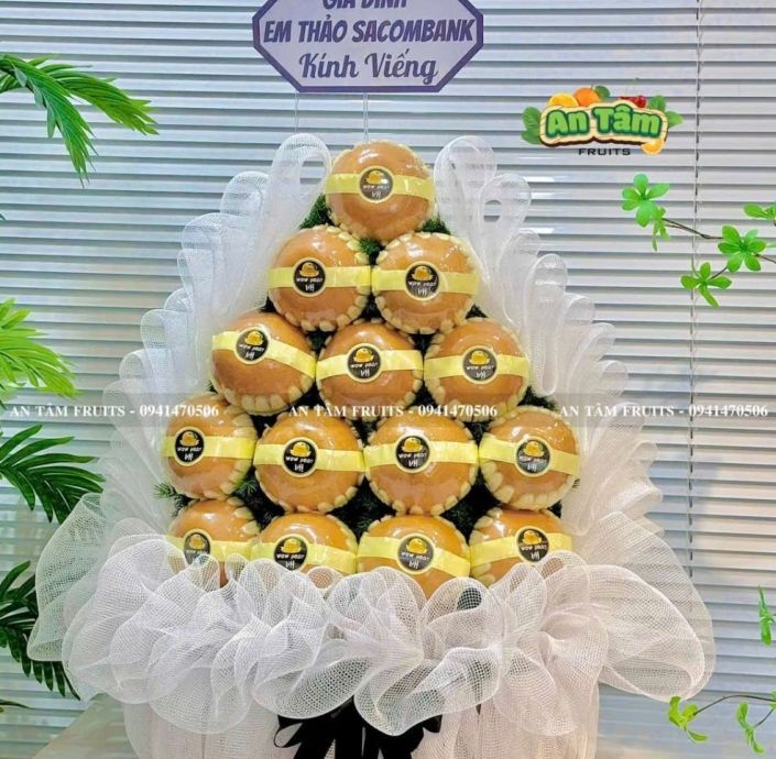 THÁP LÊ NÂU TONE TRẮNG KÍNH VIẾNG