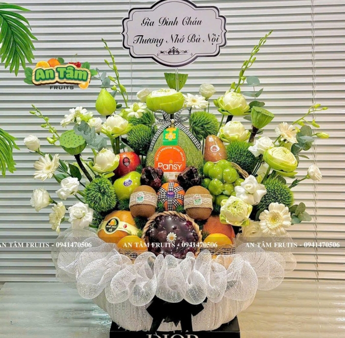 KHAY TRÁI CÂY KÍNH VIẾNG