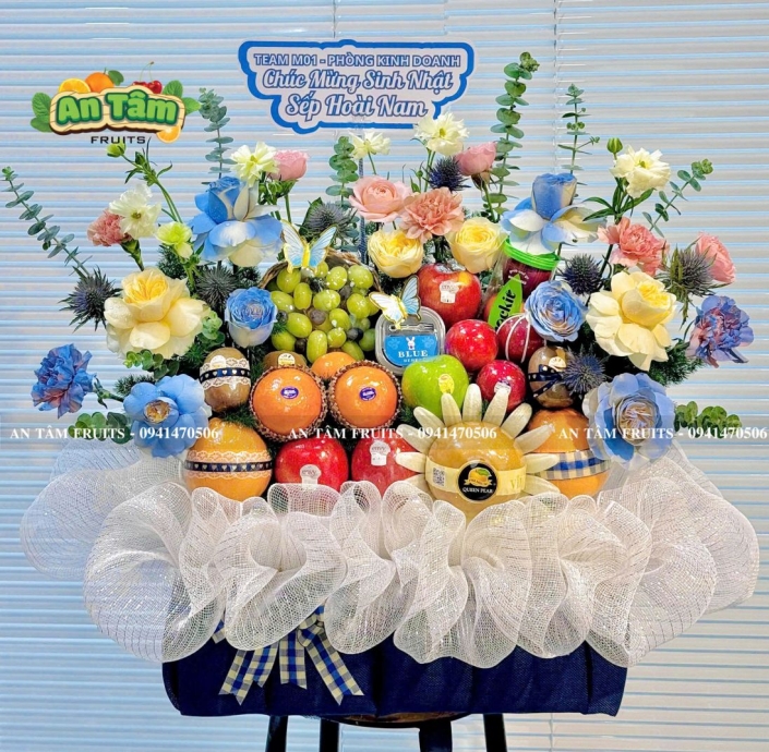 GIỎ TRÁI CÂY PHỐI HOA TONE XANH TẶNG SẾP SIZE SIÊU LỚN