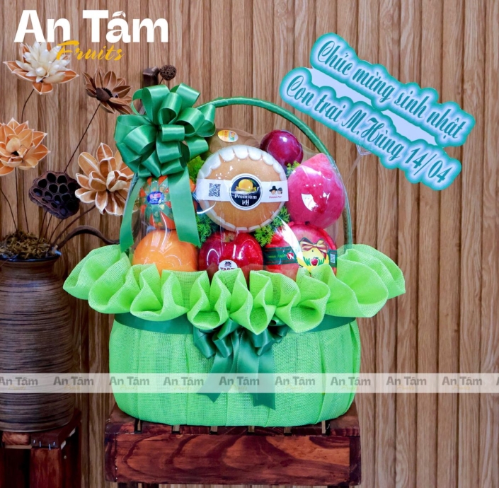 GIỎ TRÁI CÂY CHÚC MỪNG SINH NHẬT CON TRAI