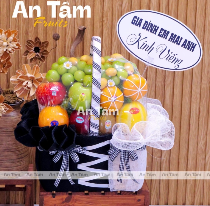 GIỎ TRÁI CÂY FORM VUÔNG KÍNH VIẾNG HIỆN ĐẠI
