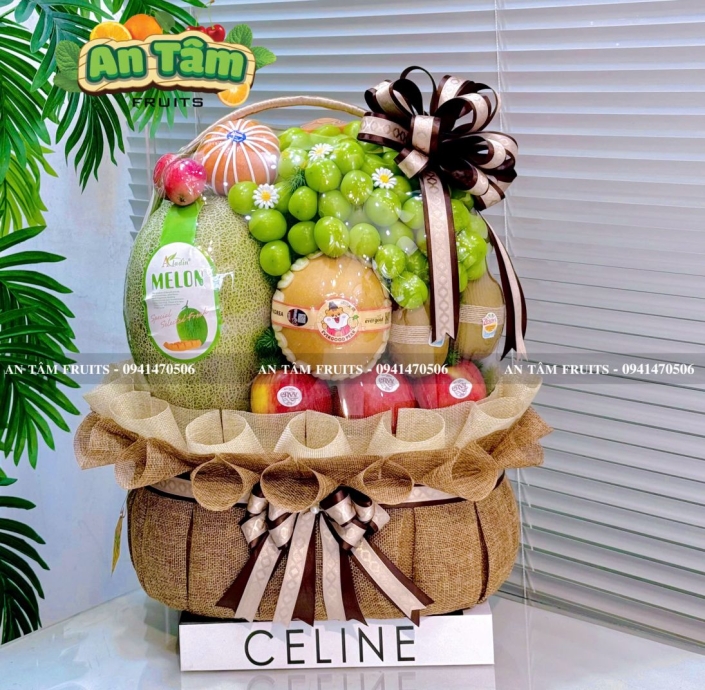 GIỎ TRÁI CÂY TONE NÂU LÀM QUÀ CẢM ƠN