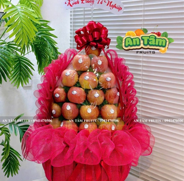 GIỎ TRÁI CÂY THÁP FULL TÁO KÍNH DÂNG TỔ NGHIỆP