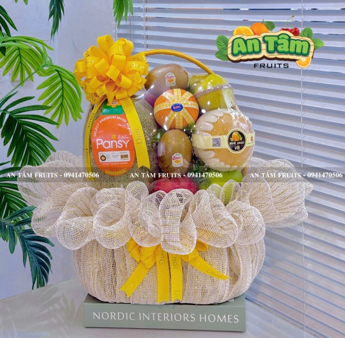 GIỎ TRÁI CÂY TONE TRẦM KÍNH LỄ