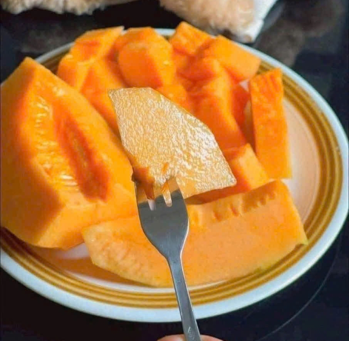 GREEN DƯA LƯỚI MẬT RUỘT CAM EGARDEN SIÊU NGỌT 