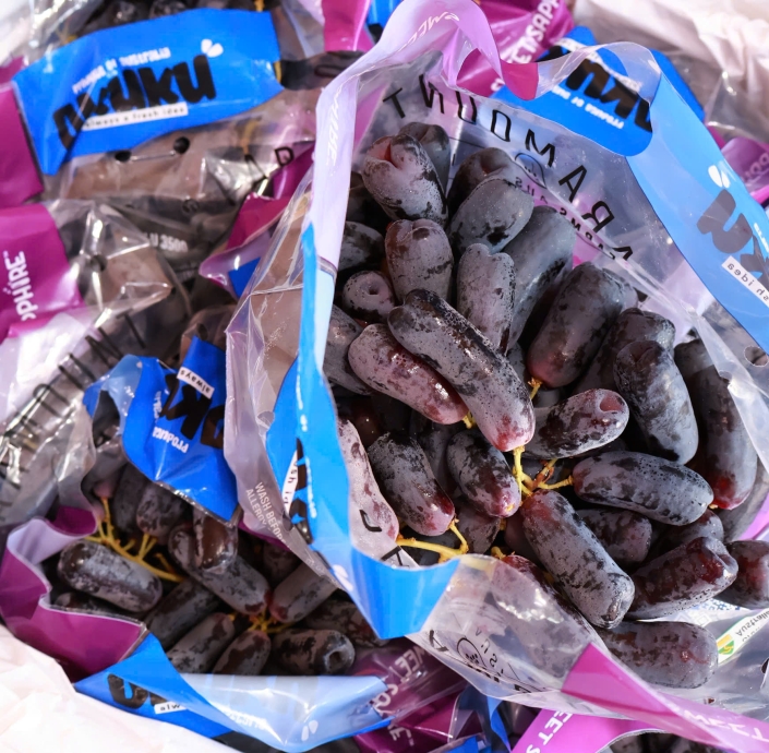 NHO ĐEN NGÓN TAY ÚC 