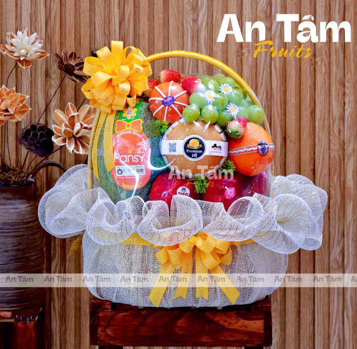GIỎ TRÁI CÂY CHÚC MỪNG MIX ĐỦ LOẠI TRÁI 