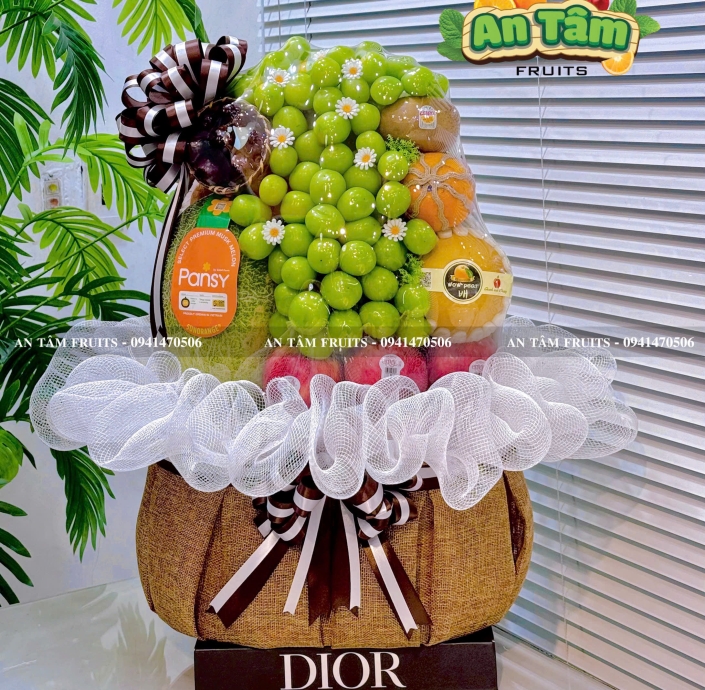 GIỎ TRÁI CÂY QUÀ TẶNG CẢM ƠN TONE MÀU TRẦM 