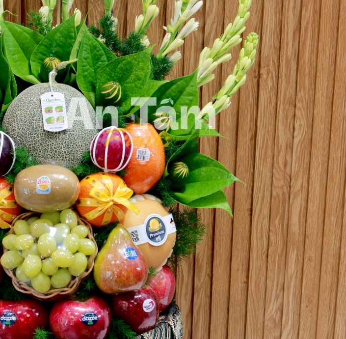 KHAY TRÁI CÂY PHỐI HOA HUỆ KÍNH DÂNG KÍNH LỄ
