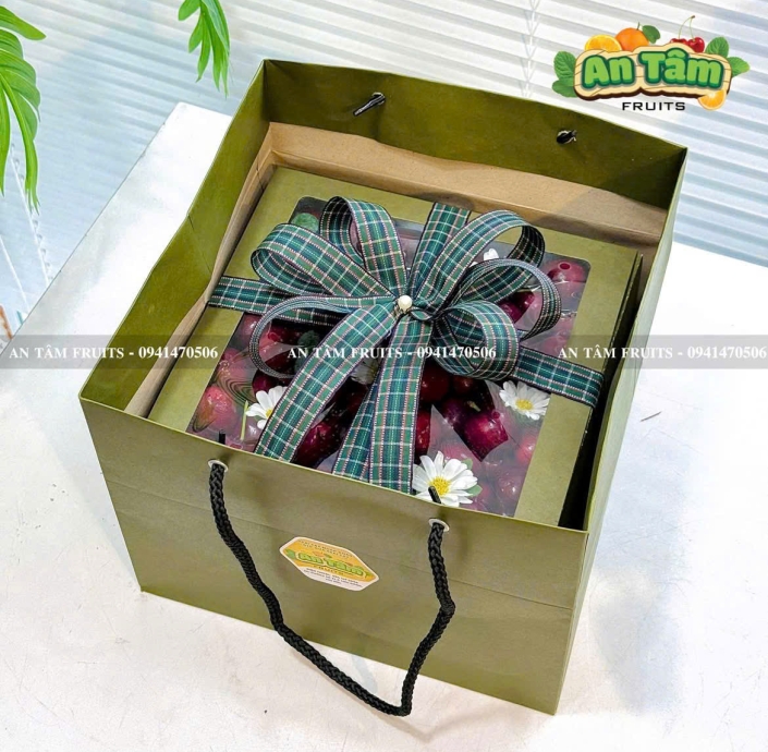 HỘP TRÁI CÂY 2KG CHERRY MỸ