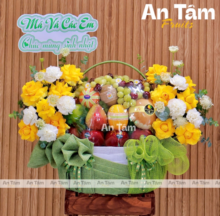 GIỎ TRÁI CÂY TONE XANH LÁ CHÚC MỪNG SINH NHẬT