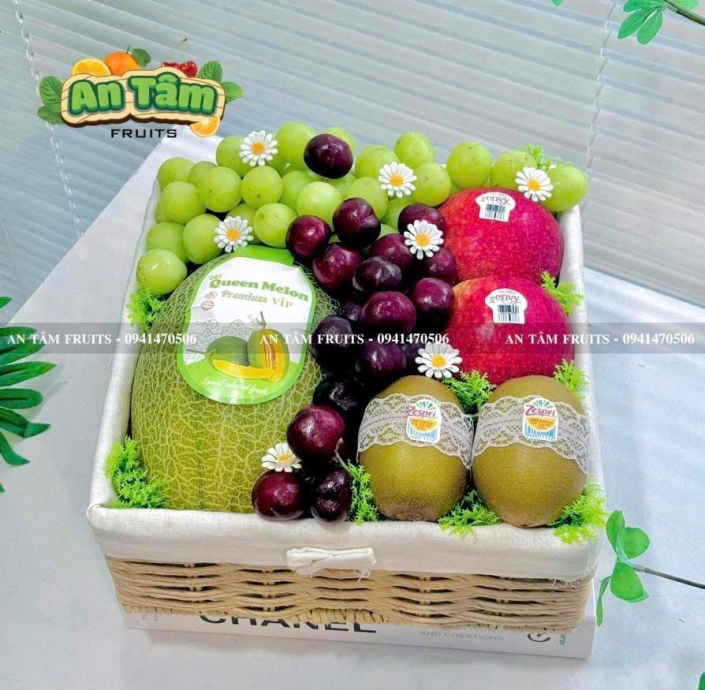 KHAY MÂY FORM VUÔNG TRÁI CÂY HIỆN ĐẠI 