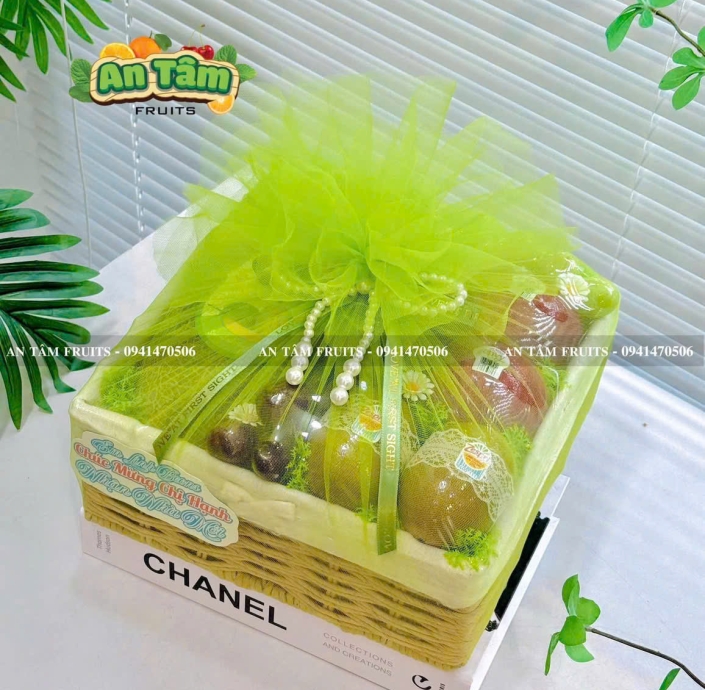 KHAY MÂY FORM VUÔNG TRÁI CÂY HIỆN ĐẠI 