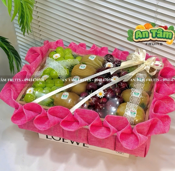 KHAY TRÁI CÂY TONE HỒNG MIX 3 LOẠI TRÁI CHẤT LƯỢNG 