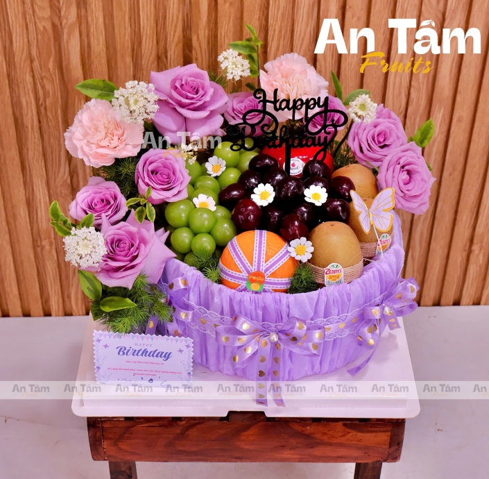 BÁNH KEM TRÁI CÂY TONE TÍM TẶNG SẾP 