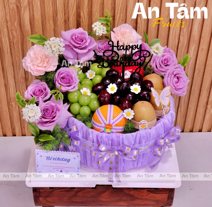 BÁNH KEM TRÁI CÂY TONE TÍM TẶNG SẾP 