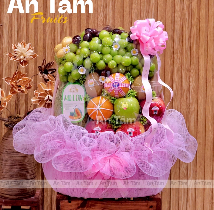 GIỎ TRÁI CÂY SIÊU TO NẶNG CHẤT LƯỢNG TONE HỒNG