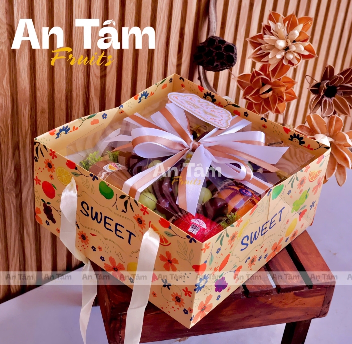 HỘP TRÁI CÂY HỌA TIẾT MIX TRÁI