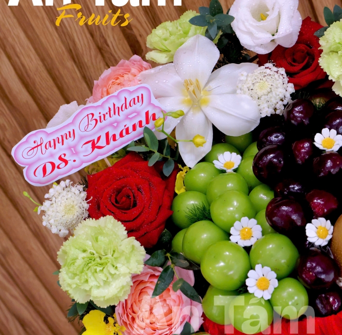 BÁNH KEM TRÁI CÂY SINH NHẬT TONE ĐỎ MIX HOA SANG XỊN
