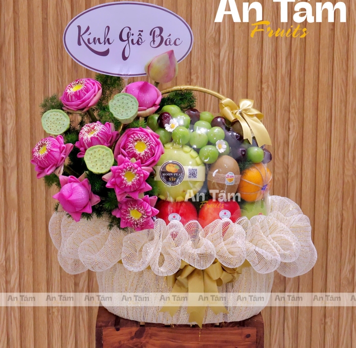 GIỎ TRÁI CÂY KÍNH LỄ PHỐI HOA SEN BESTSELLER 