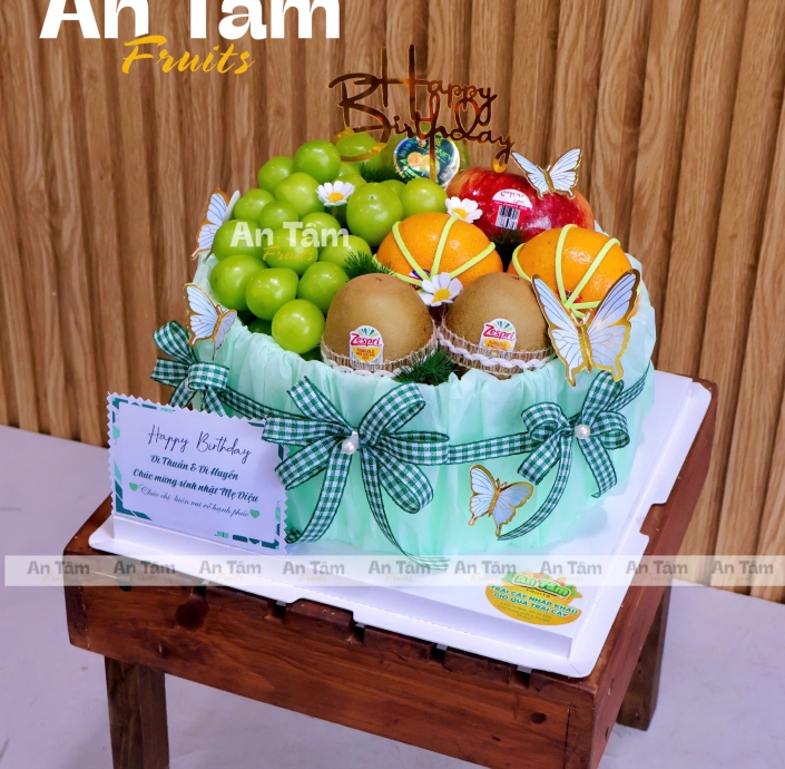 BÁNH KEM TRÁI CÂY HIỆN ĐẠI