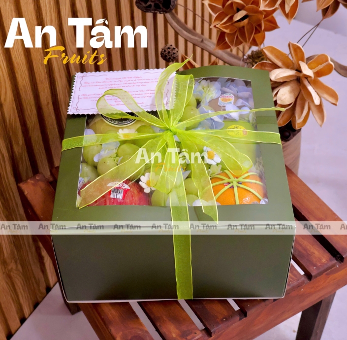 HỘP TRÁI CÂY MIX HOA TÚ CẦU TONE XANH RÊU ƯA CHUỘNG