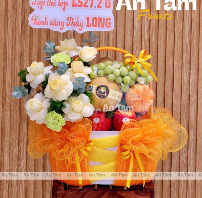 GIỎ TRÁI CÂY PHỐI HOA TẶNG THẦY CÔ TONE CAM 