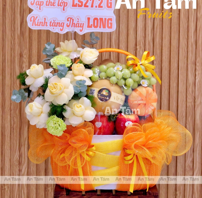 GIỎ TRÁI CÂY PHỐI HOA TẶNG THẦY CÔ TONE CAM 