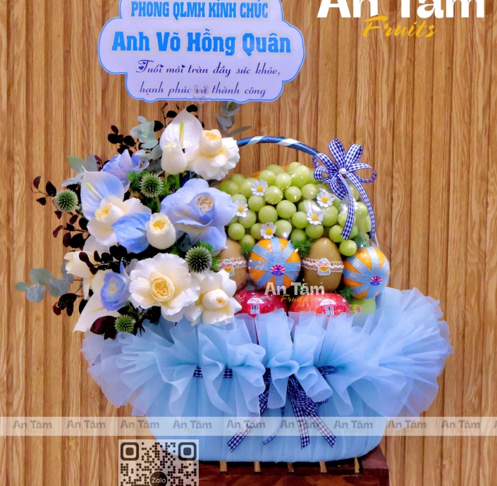 GIỎ TRÁI CÂY CHÚC MỪNG SINH NHẬT TONE XANH DƯƠNG XINH IU
