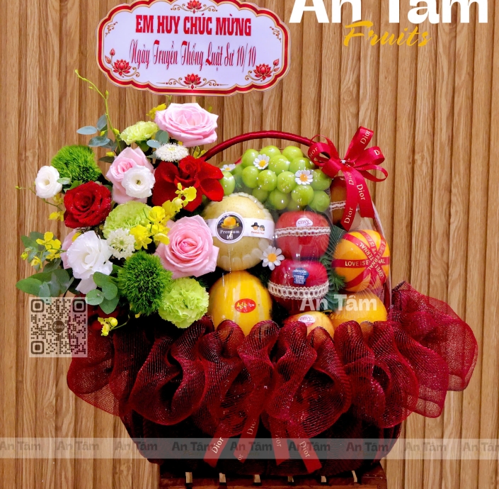 GIỎ TRÁI CÂY CHÚC MỪNG NGÀY TRUYỀN THỐNG LUẬT SƯ VIỆT NAM 10 THÁNG 10